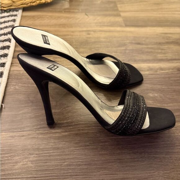 Stuart Weitzman Womens Vintage Mule Beaded Heels‎ Classic Black, 10B, NO BOX - Picture 7 of 9